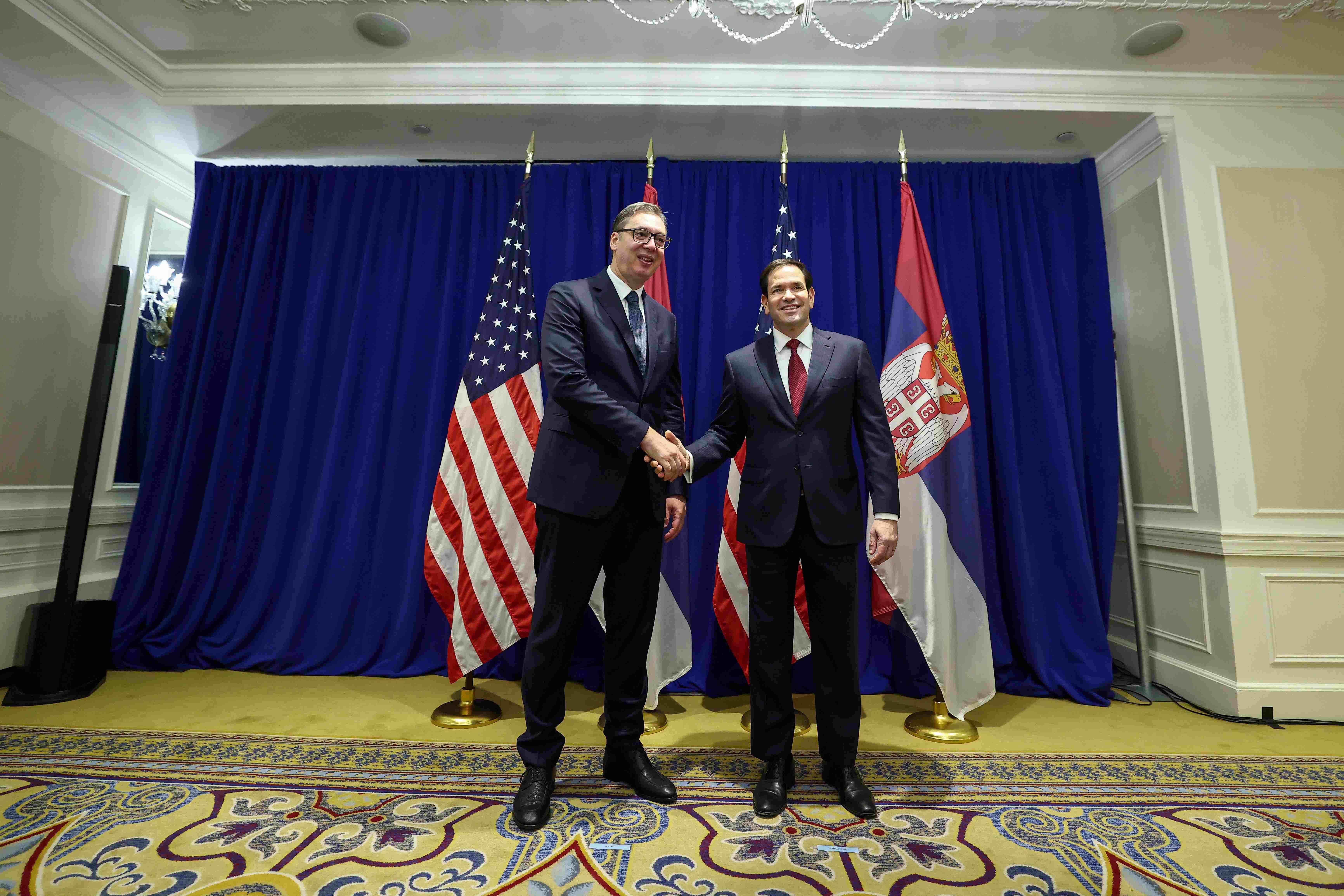 Vučić i Rubio; Charly Triballeau/Pool Photo via AP