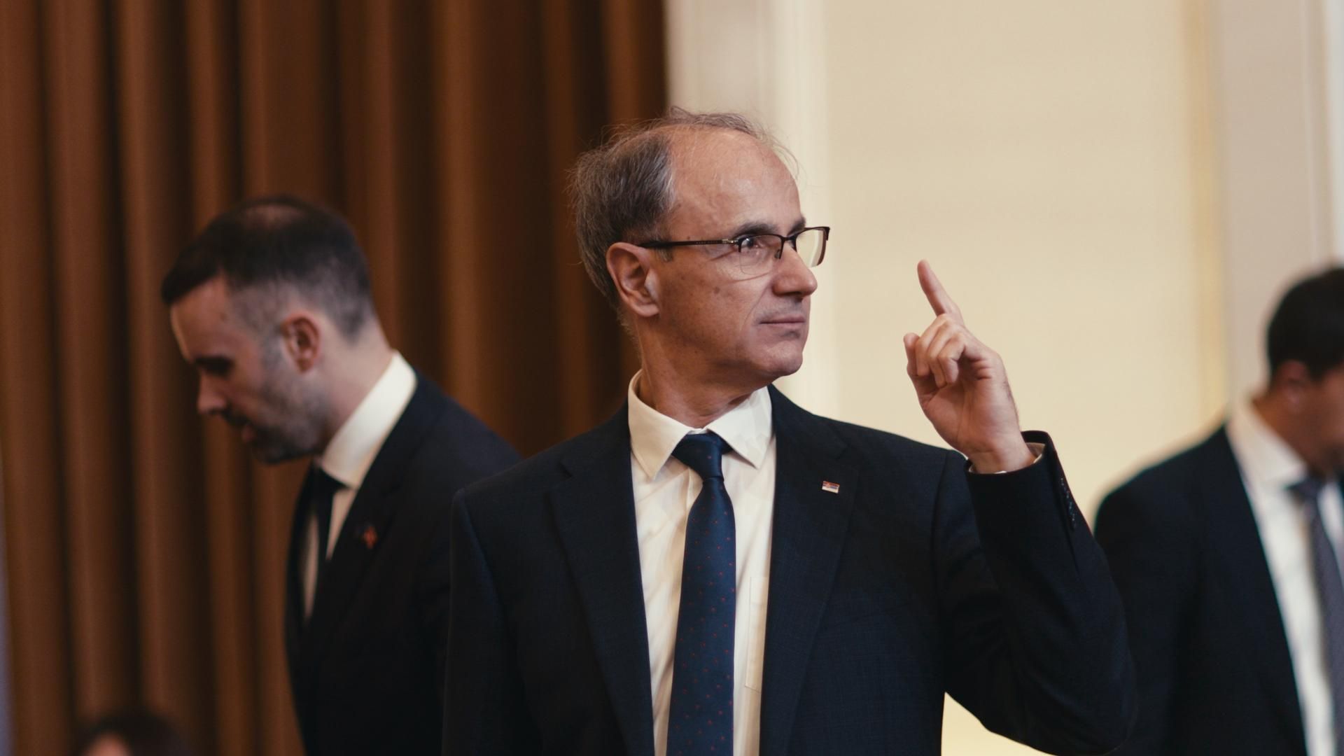 Apel Evropskoj komisiji iz Tirane: Pokažite dobru volju, pustite vozače da rade